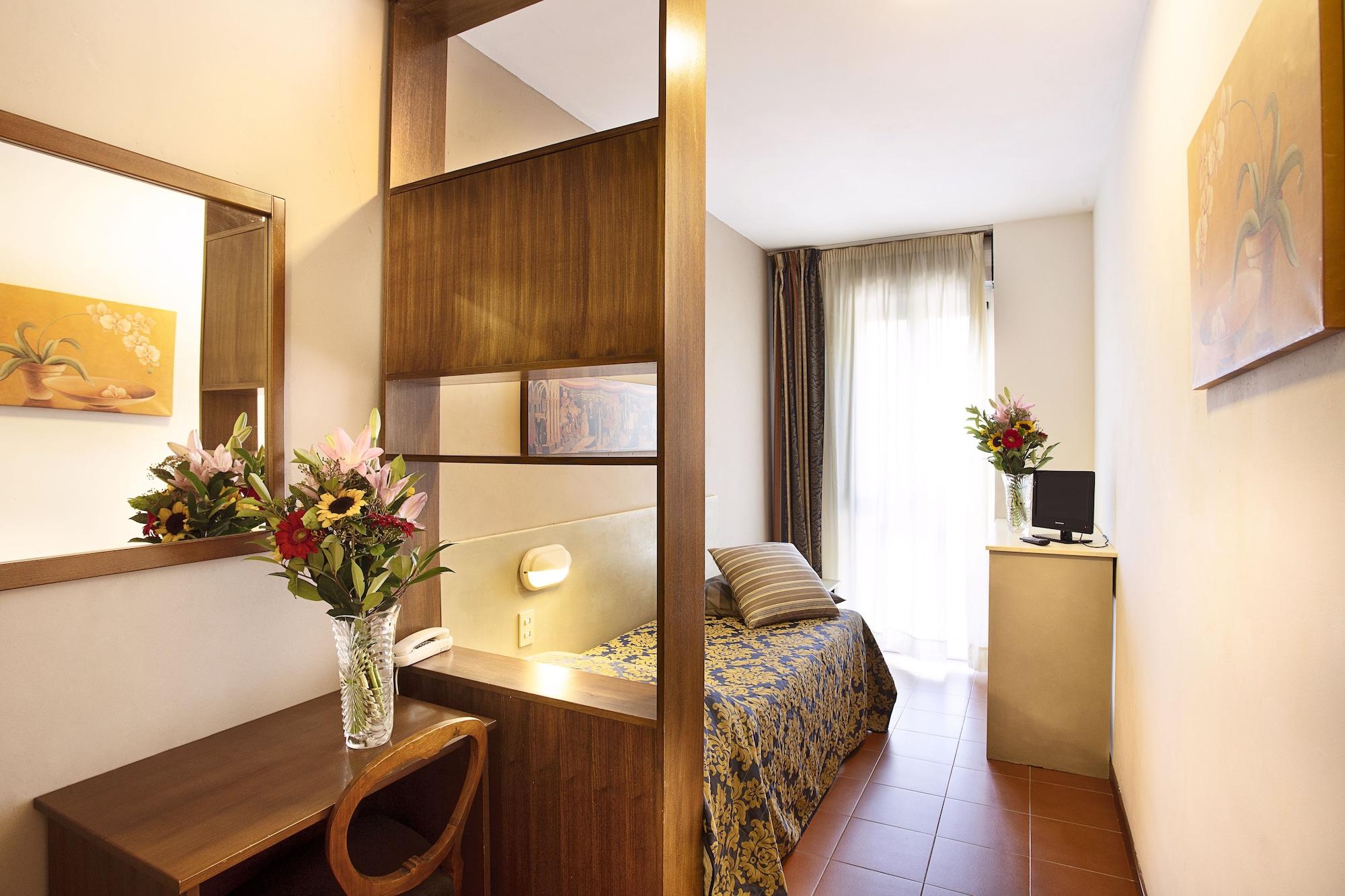 Hotel Corolle Флоренция Екстериор снимка